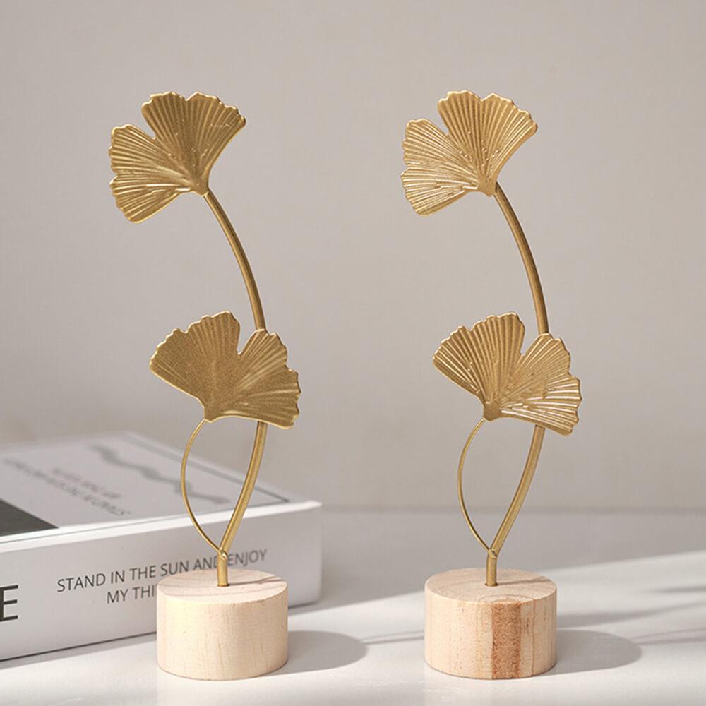 Escultura Decorativa Folha de Ginkgo Dourada